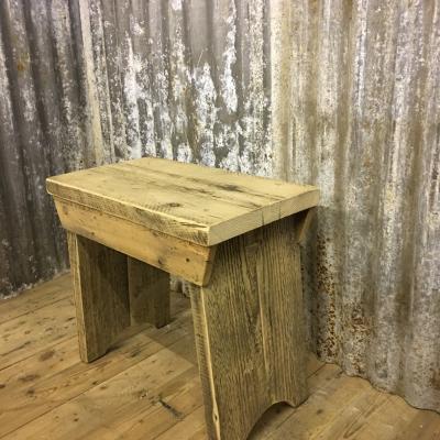 WAXED STOOL 125