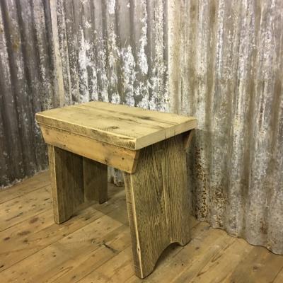 WAXED STOOL 125