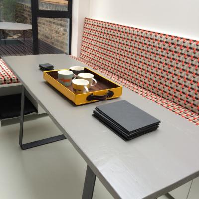 METAL BASED TABLE METAL BASED TABLE